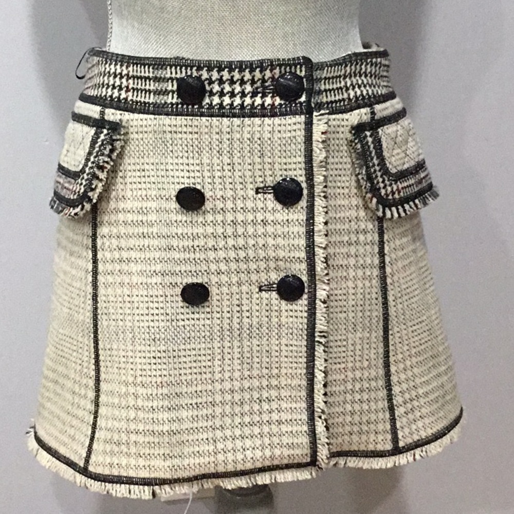 Louis Vuitton wool mini skirt size 36 French